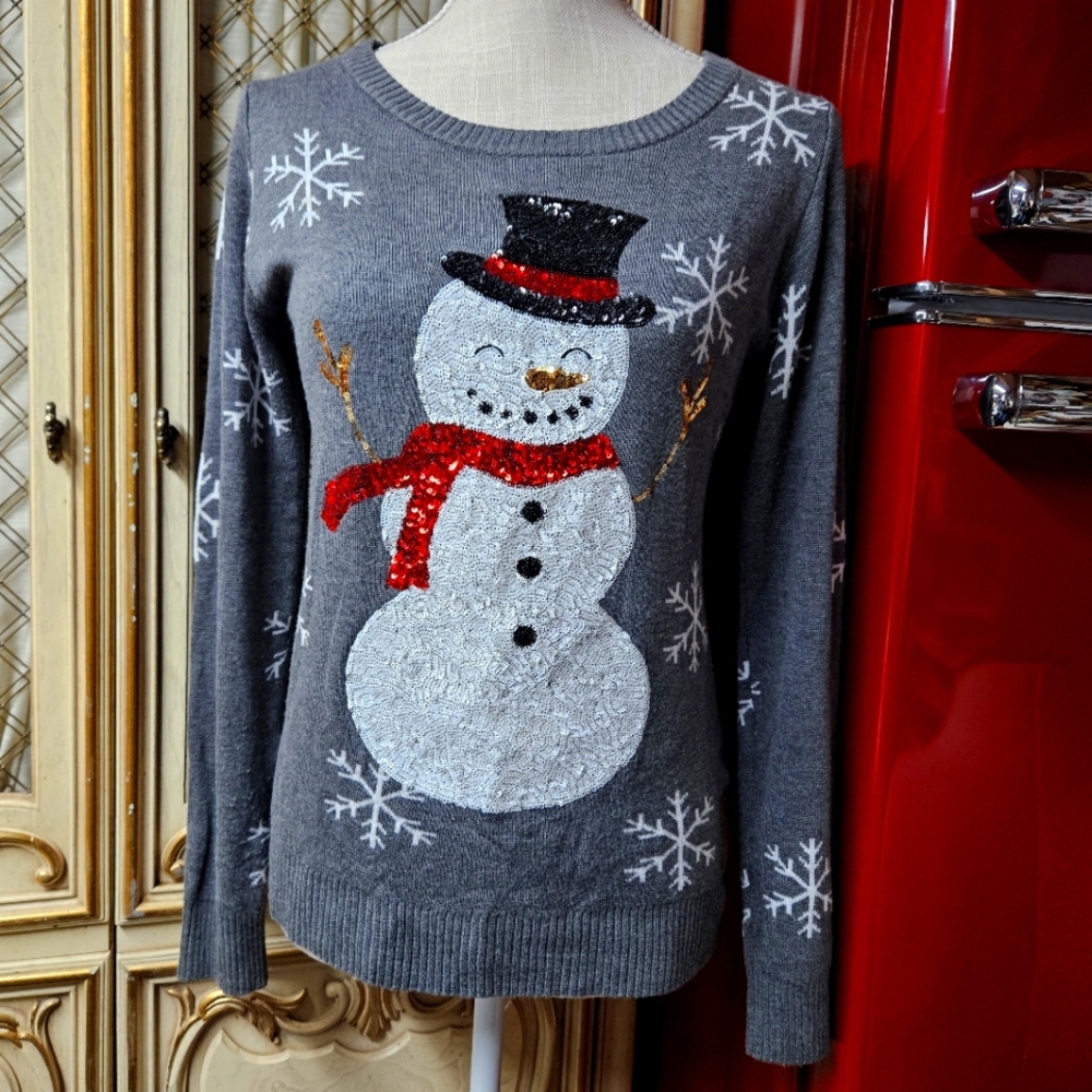 Tipsy Elves Gray Snowman Sweater Small